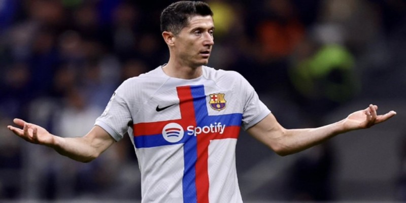 বিশ্বকাপের আগে নিষেধজ্ঞার খবর পেলেন লেভানদোভস্কি।।