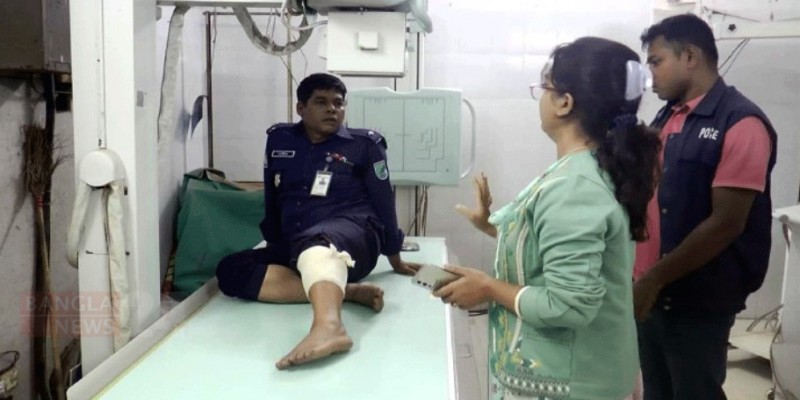কালকিনিতে বর্তমান-সাবেক চেয়ারম্যানের সংঘর্ষ।।ওসিসহ আহত ১০