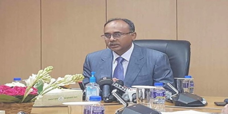 আমদানি-রপ্তানির আড়ালে অর্থ পাচার হচ্ছে।।গভর্নর