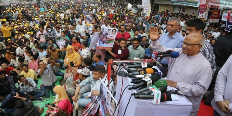 সরকারের পতনের বিক্ল্প নেই।।খন্দকার মোশাররফ