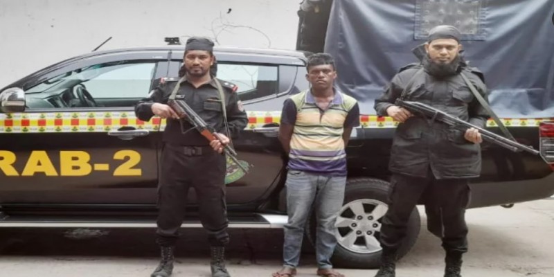 কাভার্ডভ্যানের চাপায় ২ জনের মৃত্যু।।চালক গ্রেফতার