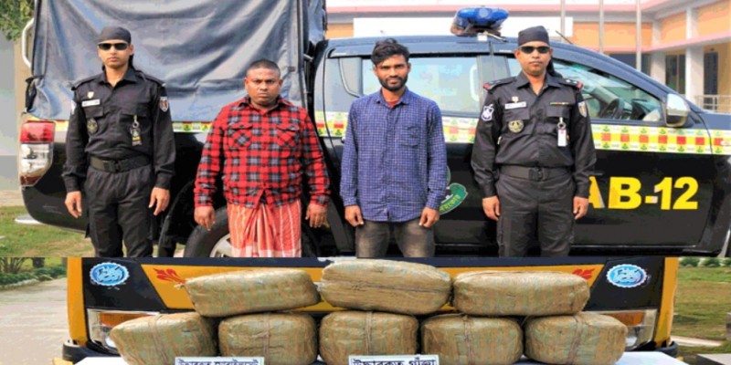 সিরাজগঞ্জে ৩০ কেজি গাঁজাসহ দুই বিক্রেতা আটক।।