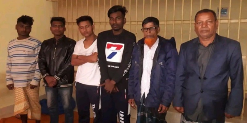 সুনামগঞ্জে যুবককে প্রকাশ্যে কোপাল দুর্বৃত্তরা।।গ্রেফতার ৬