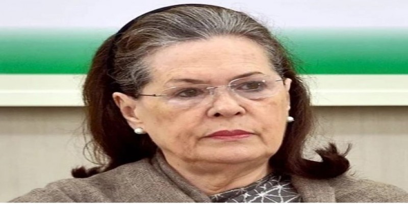শ্বাসনালিতে সমস্যা নিয়ে হাসপাতালে ভর্তি সোনিয়া।।