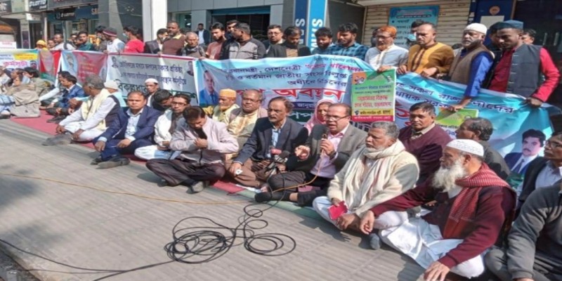 গণতন্ত্র পুনরুদ্ধারে জনগণ চূড়ান্ত প্রস্তুতি নিচ্ছে।।ফরহাদ