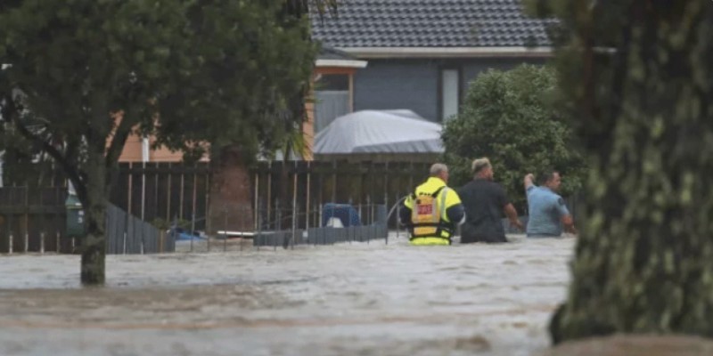 নিউজিল্যান্ডে বন্যায় ৩ জনের মৃত্যু।।