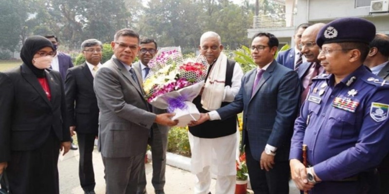 বাংলাদেশ থেকে নিরাপত্তা কর্মী নিতে চায় মালয়েশিয়া।।