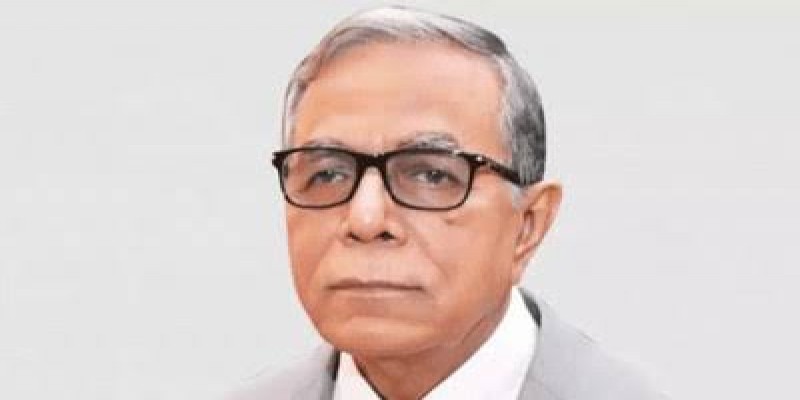 রাষ্ট্রপতির মর্যাদা রাখতে অবসরের পর অন্য পদে যাওয়া উচিত নয়।।