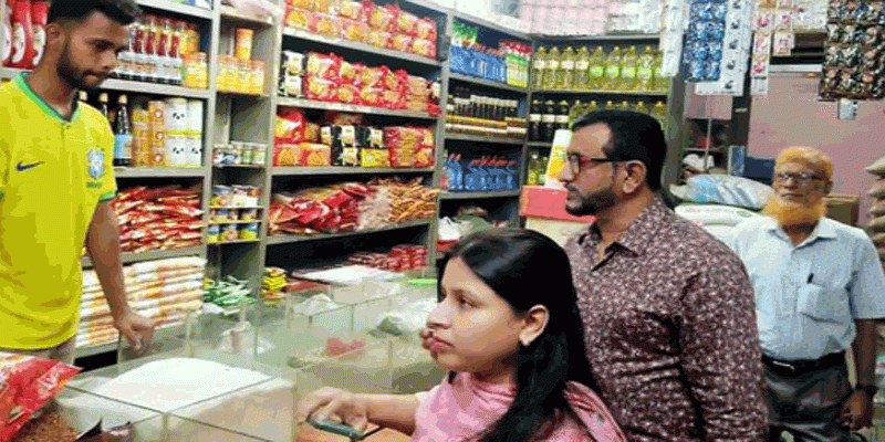 শিশুখাদ্য বিক্রির লাইসেন্স না থাকায় তিন প্রতিষ্ঠানকে জরিমানা ।।