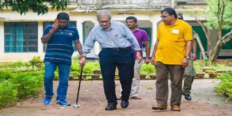 অবৈধভাবে দখল করার অভিযোগে অমর্ত্য সেনকে বাড়ি থেকে উচ্ছেদের নোটিশ।।