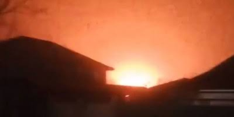 ক্রিমিয়ায় বিস্ফোরণ।।রুশ ক্ষেপণাস্ত্রের বহর ধ্বংস