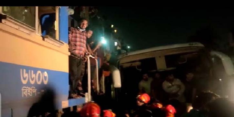 ২ ঘণ্টা পর ঢাকা-সারাদেশ ট্রেন চলাচল স্বাভাবিক।।