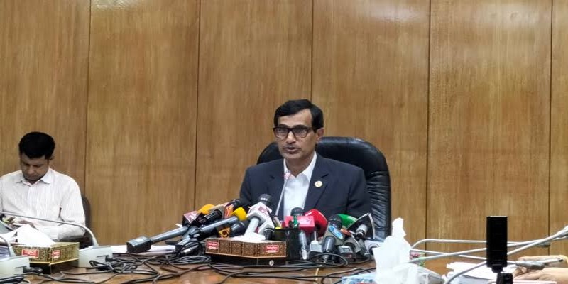 ভোটে সংবাদকর্মী-পর্যবেক্ষকদের বাধা দিলে কারাদণ্ড।।