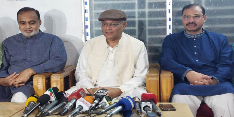 অর্থনৈতিক সমৃদ্ধি অনেকের পছন্দ হয় না।। তথ্যমন্ত্রী