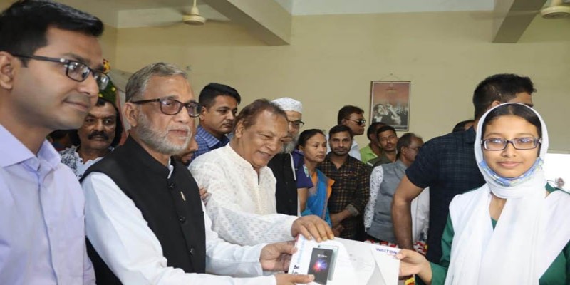 বিএনপি ক্ষমতায় এলে বাংলা ভাইয়ের মতো জঙ্গির উত্থান হবে।।পরিবেশমন্ত্রী