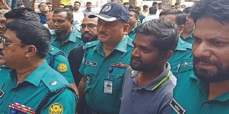 জামিন পেলেন প্রথম আলোর সাংবাদিক শামস।।