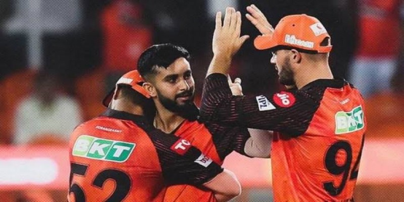 পাঞ্জাবকে হারিয়ে আইপিএলে হায়দরাবাদের প্রথম জয়।।