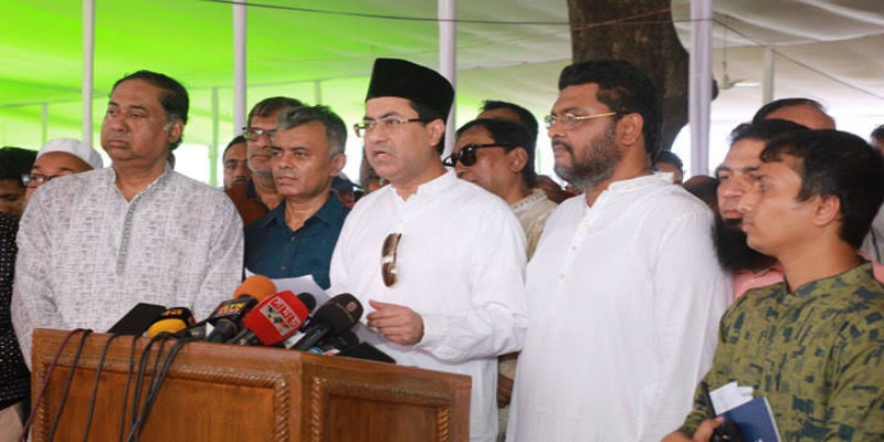 রাষ্ট্রপতিসহ ৩৫ হাজার মুসল্লির নামাজের ব্যবস্থা জাতীয় ঈদগাহে।।