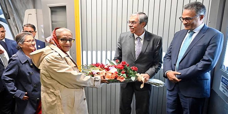ওয়াশিংটন পৌঁছেছেন প্রধানমন্ত্রী।।