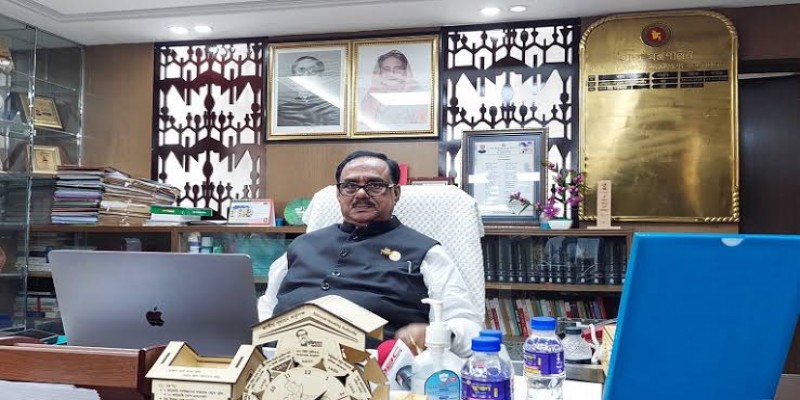 পুরোনো ছাঁটাই করা চাল কেনা যাবে না ।। খাদ্যমন্ত্রী