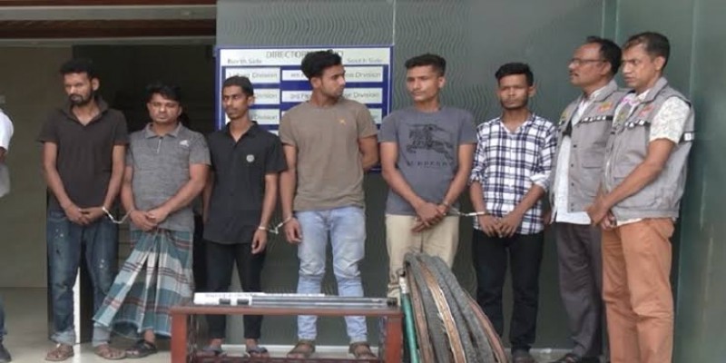 চার খুনের পর অটোরিকশা ছিনতাই চক্রের ৬ সদস্য গ্রেফতার ।।