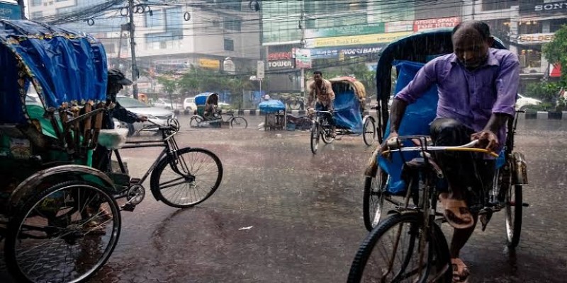 রাজধানীতেও ঝরবে বৃষ্টি, বইবে দমকা হাওয়া ।।