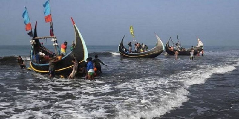 মধ্যরাত থেকে সাগরে ৬৫ দিন মাছ ধরায় নিষেধাজ্ঞা ।।