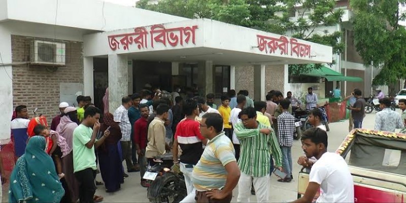 নরসিংদীতে ছাত্রদলের দুই গ্রুপের সংঘর্ষ ।। গুলিবিদ্ধ ২