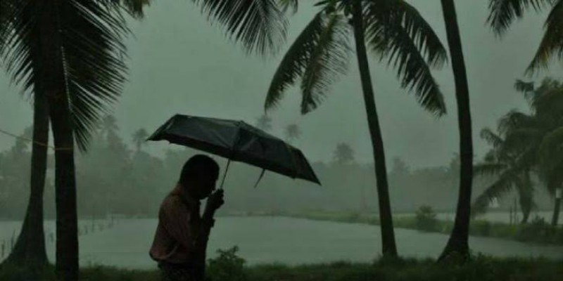 ঝড়বৃষ্টি ও তাপমাত্রা নিয়ে ৩ দিনের আবহাওয়া বার্তা ।।