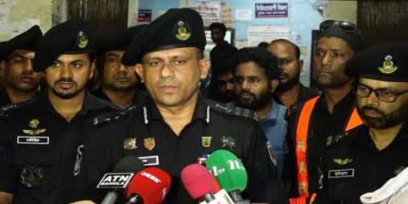 আত্মরক্ষার্থে গুলি চালিয়েছে র‌্যাব’।।