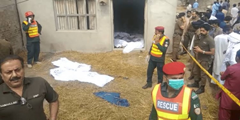 পাকিস্তানে ভয়াবহ বিস্ফোরণ ।। নারীসহ নিহত ৬