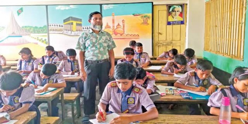 তীব্র তাপপ্রবাহ ।। প্রাথমিক বিদ্যালয় ৪ দিন বন্ধ ঘোষণা