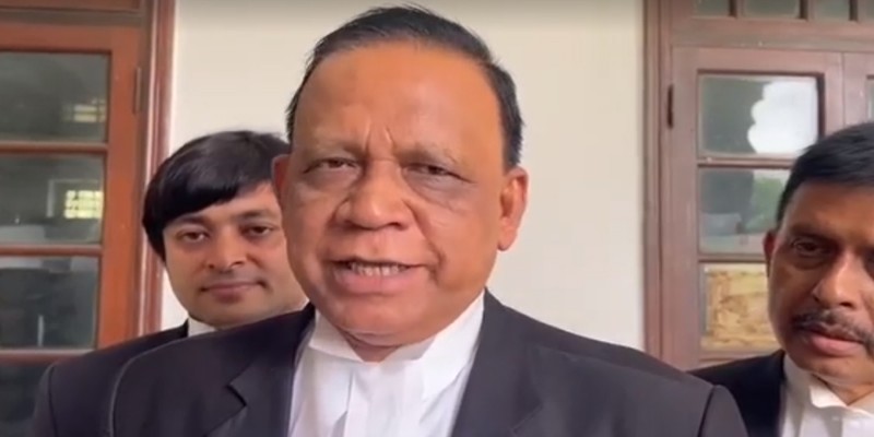 ৩০০ এমপির শপথ অবৈধ ঘোষণা চেয়ে আদালতে বিএনপিপন্থী আইনজীবীরা