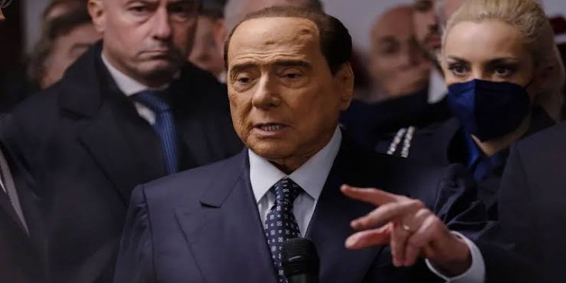 ইতালির সাবেক প্রধানমন্ত্রী বারলুসকোনি আর নেই  ।।