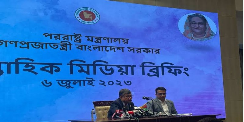 মার্কিন প্রতিনিধি আসার আগে ভারতের সচিব আসার কোনো সম্পর্ক নেই ।।মোমেন