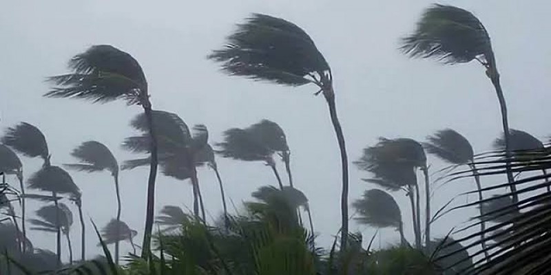 দেশের ৯ অঞ্চলে ৬০ কিলোমিটার বেগে ঝড়ো হাওয়ার আভাস॥