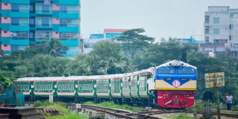 আজ থেকে আবারও চালু হচ্ছে ঢাকা-নারায়ণগঞ্জ রুটে ট্রেন চলাচল॥