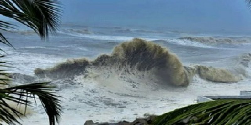 ঘূর্ণিঝড় হামুন দেশে আঘাত হানতে পারে বৃহস্পতিবার
