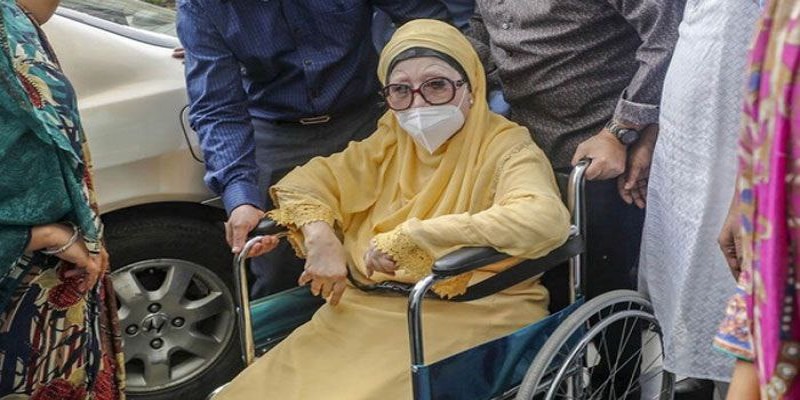 খালেদা জিয়া আবারও সিসিইউতে