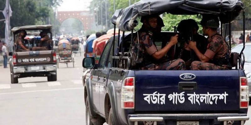 সারাদেশে ১৫২ প্লাটুন বিজিবি মোতায়েন
