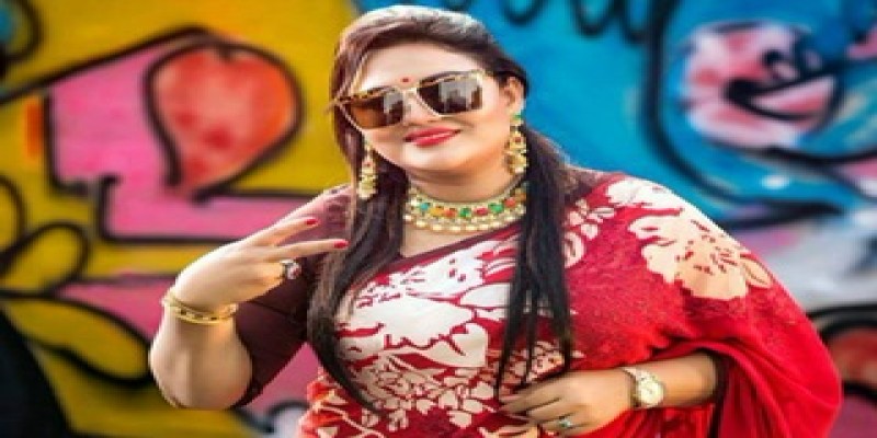বিদ্রোহীদের রোষানলে মমতাজ