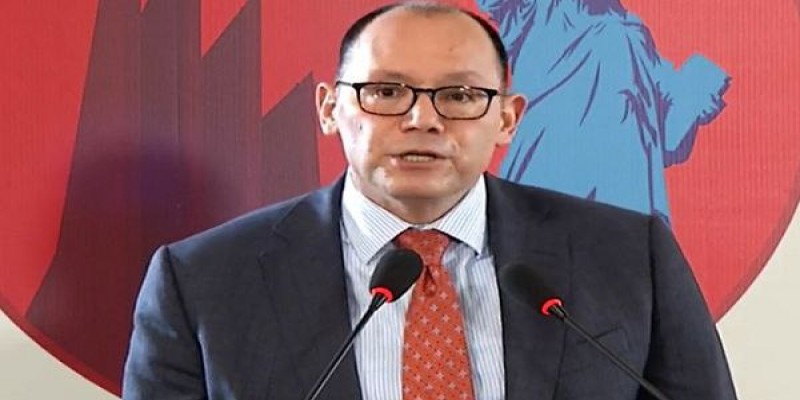 ঢাকায় ফিরেছেন মার্কিন রাষ্ট্রদূত পিটার হাস