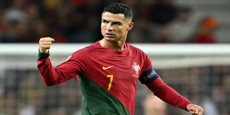 পেনালটি পেয়েও ফিরিয়ে দিলেন ক্রিশ্চিয়ানো রোনাল্ডো