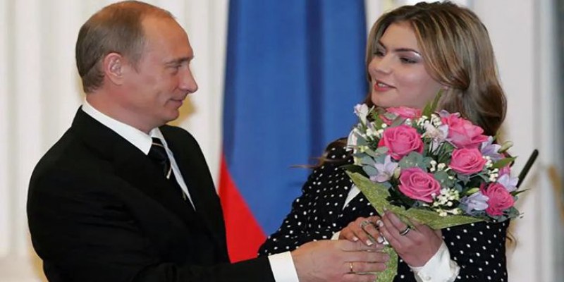 ভ্লাদিমির পুতিনের কথিত প্রেমিকা আলিনার হদিস মিলেছে
