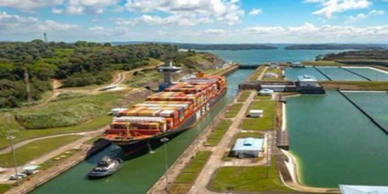পানামা খালে পানিস্বল্পতায় বাধাগ্রস্ত বিশ্ব বাণিজ্য