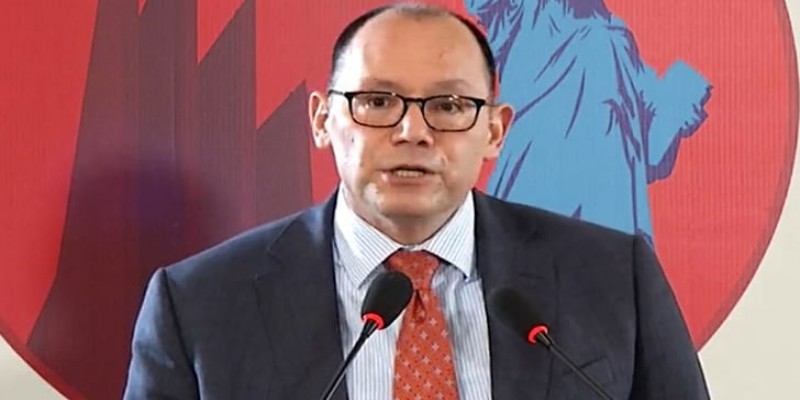 ঢাকায় নিযুক্ত মার্কিন রাষ্ট্রদূত হঠাৎ ভারত সফরে