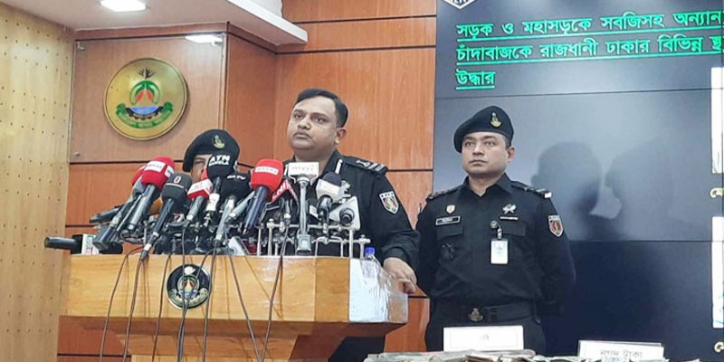 সড়কে চাঁদাবাজির কারণেই বেড়েছে নিত্যপণ্যের দাম॥ র‍্যাব