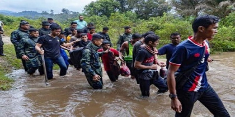 মালয়েশিয়ায় আশ্রয়কেন্দ্র থেকে পালিয়ে গ্রেফতার ৪১ রোহিঙ্গা॥