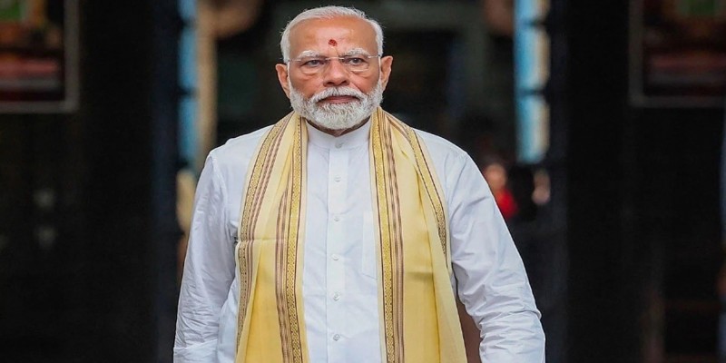 টানা তৃতীয় বারের মত ভারতের প্রধানমন্ত্রী হিসেবে আজ শপথ নিচ্ছেন নরেন্দ্র মোদি॥