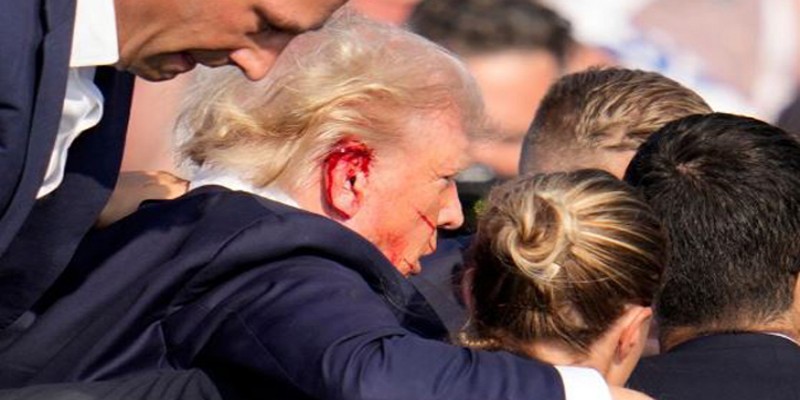 যুক্তরাষ্ট্রের সাবেক প্রেসিডেন্ট ডোনাল্ড ট্রাম্পকে লক্ষ্য করে গুলি॥